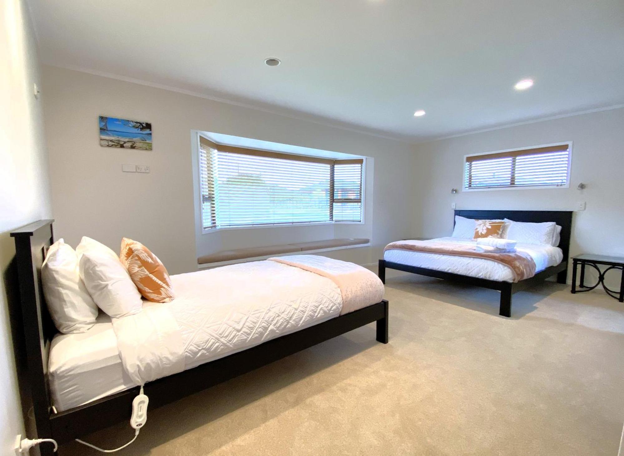 Spacious Retreat With Mountain View Rotorua Exterior foto